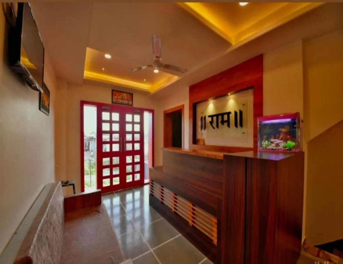 Hotel Swarna Vilas Udaipur 3*,  India