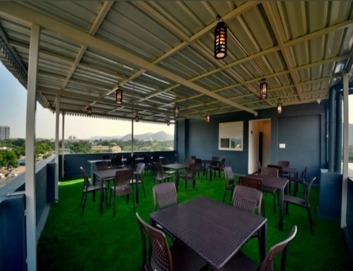 Hotel Swarna Vilas Udaipur
