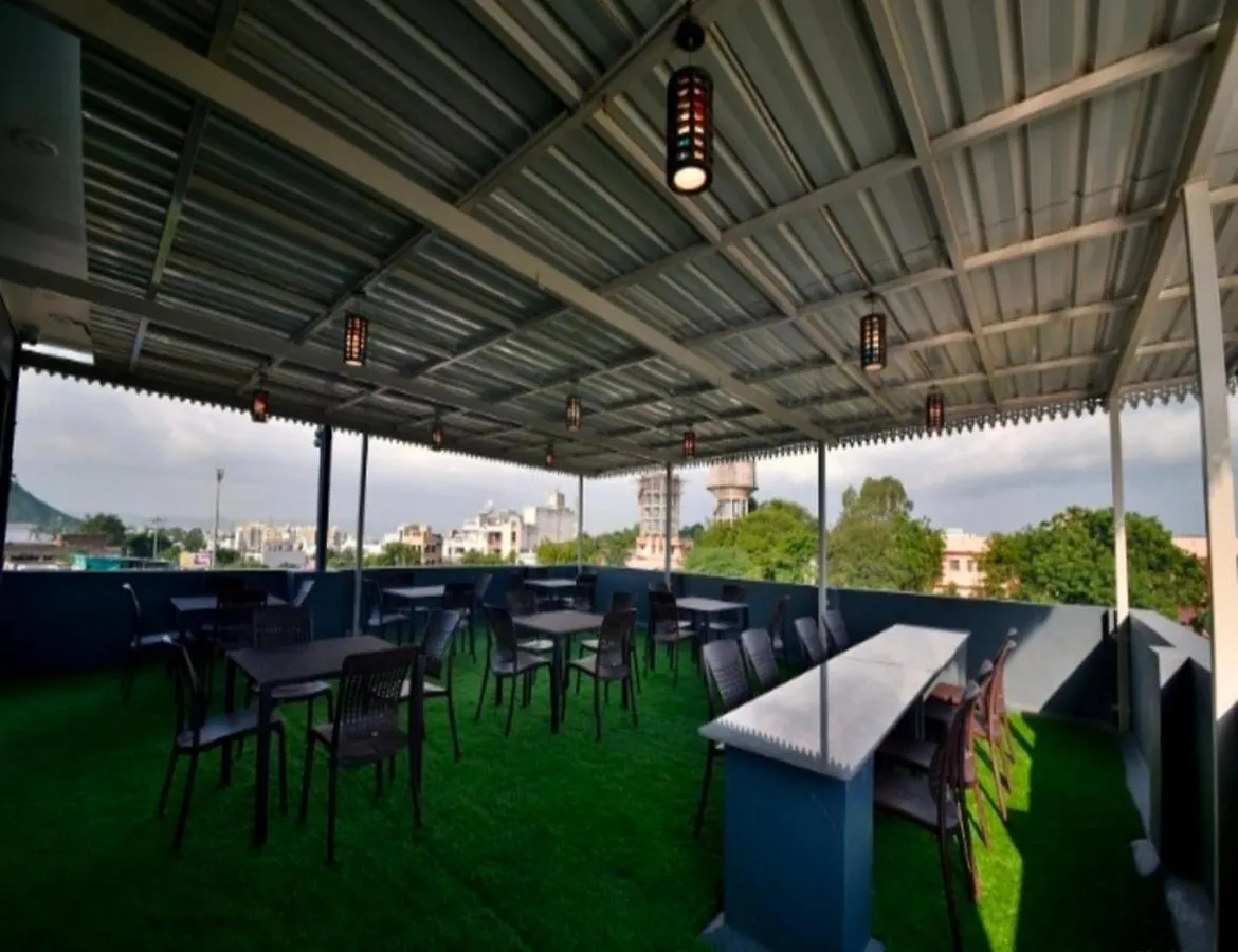 Hotel Swarna Vilas Udaipur