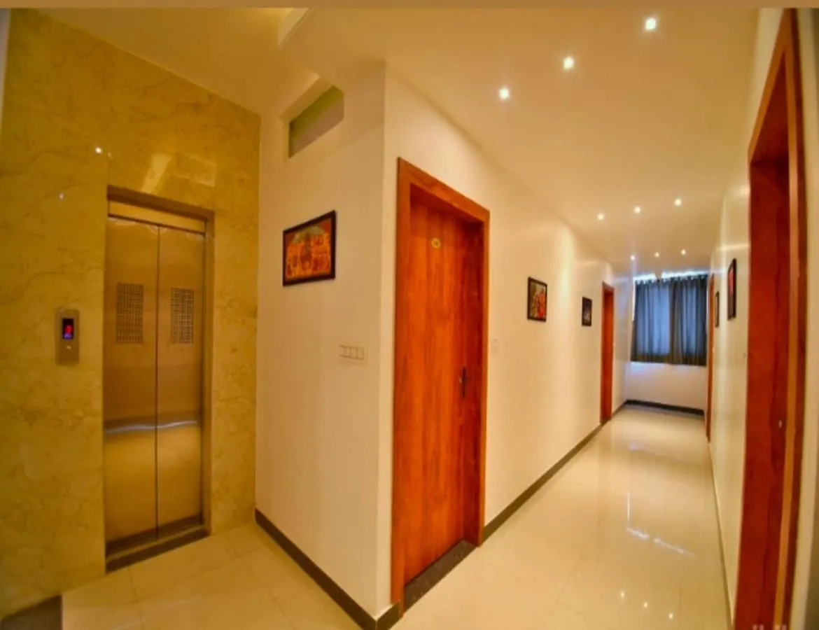 Hotel Swarna Vilas Udaipur