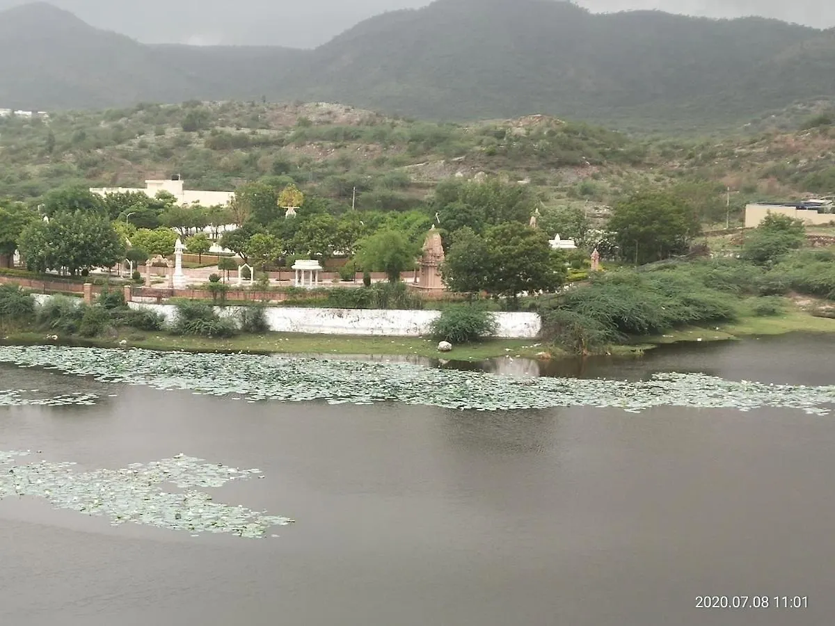 Hotel Swarna Vilas Udaipur India
